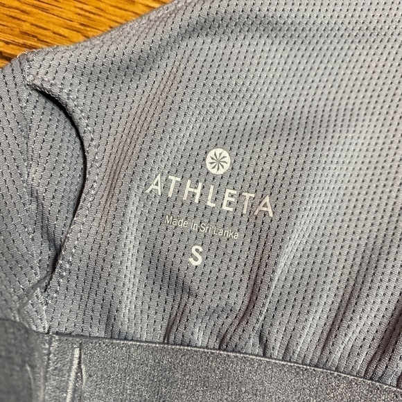 lot Of Two Athleta Fastest Track Ruched Tanks SzS - Picture 3 of 13